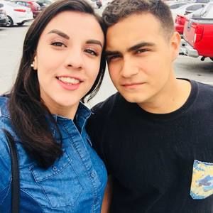 Meet your Posher, Ana